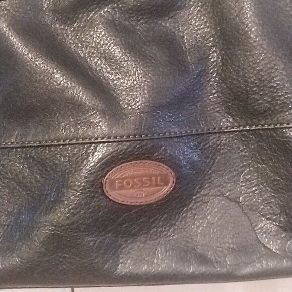 Fossil Black and Brown Pebble Leather Women's Tote Shoulder Bag - Picture 3 of 16